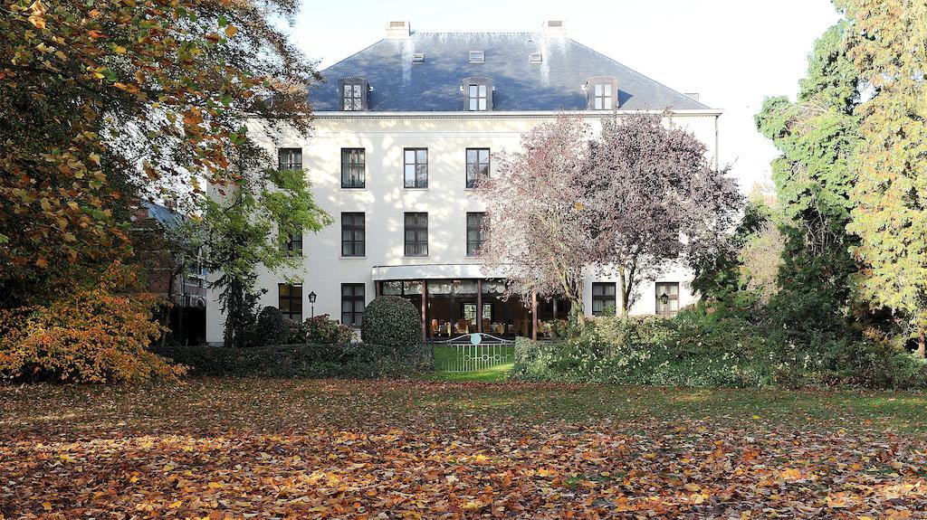 Hotel Kasteel Solhof Aartselaar Esterno foto